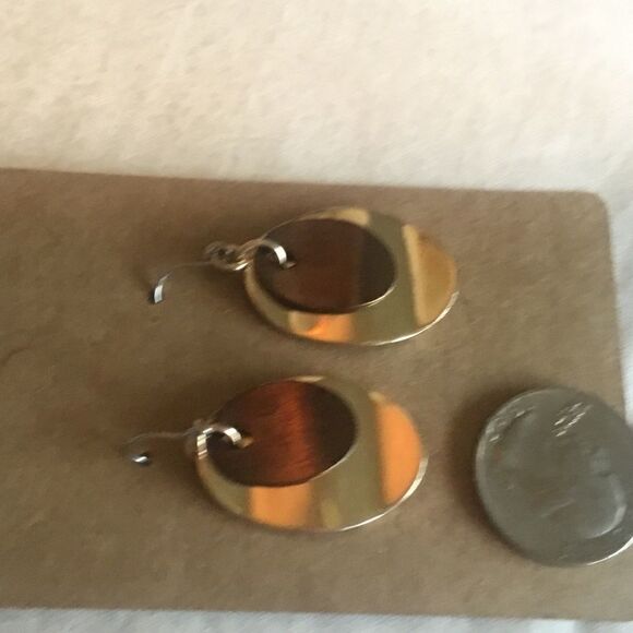 $10 ea or 3/$20 Goldtone Oval Earrings - Picture 5 of 6
